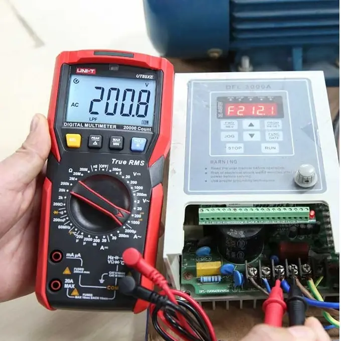 UNI-T UT89XE Tester Probador Multímetro True RMS hasta 1000V (3).webp