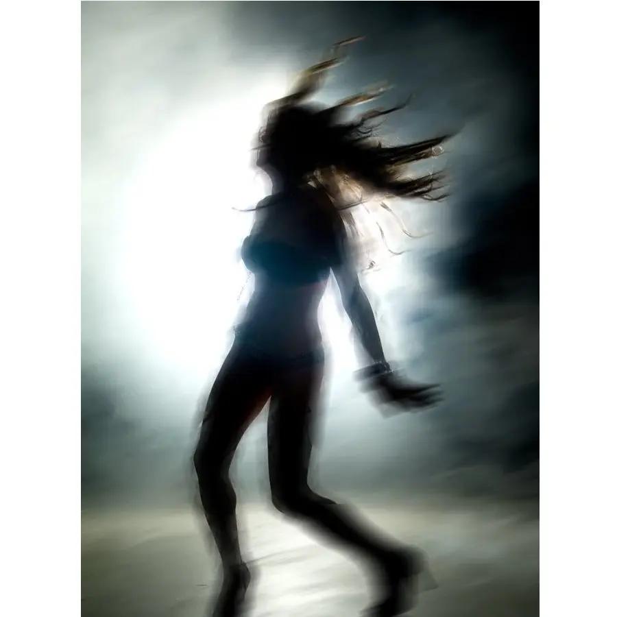 ADJ LUZ ESTROBOSCOPICA LED BLANCA CON 96 LED.webp