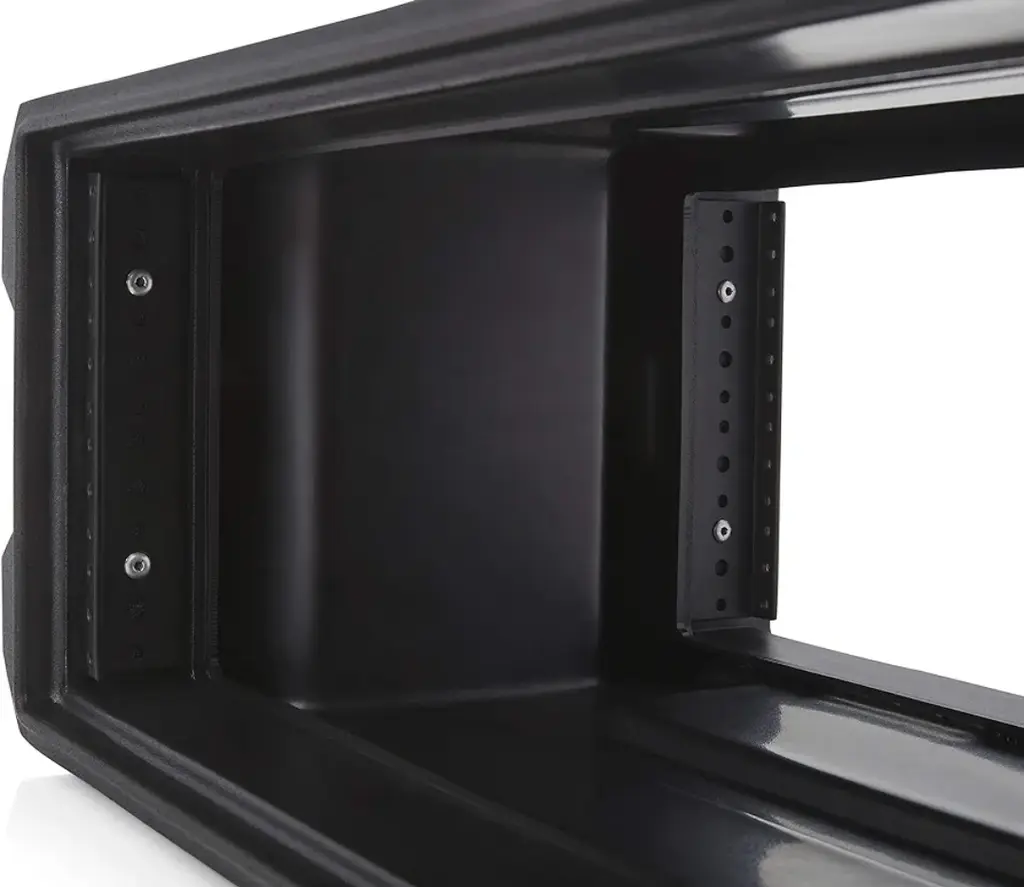 GATOR G-PRO-4U-13 RACK 4 Espacios para Procesos.webp