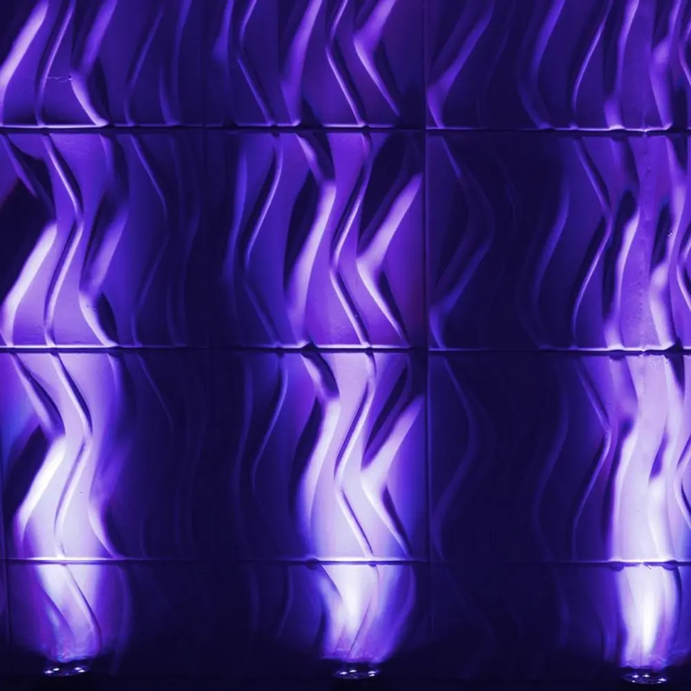 ADJ ELIMINATOR LIGHTINGS LUZ NEGRA EN MINIATURA 12W (1).webp