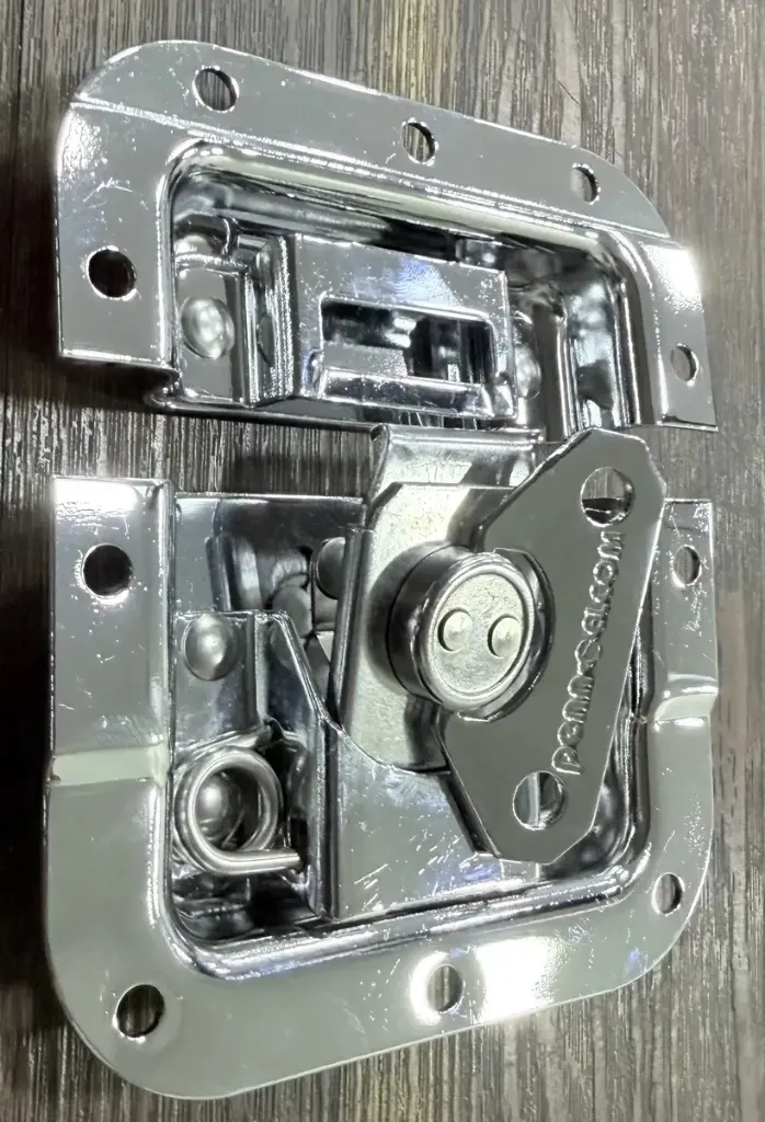 penn elcom L907-28SMOL3 b.webp