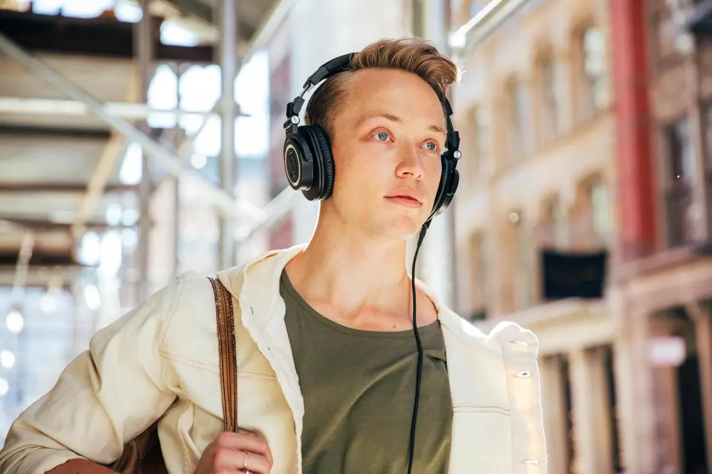 AUDIO-TECHNICA ATH-M50X Audífonos De Estudio r.webp